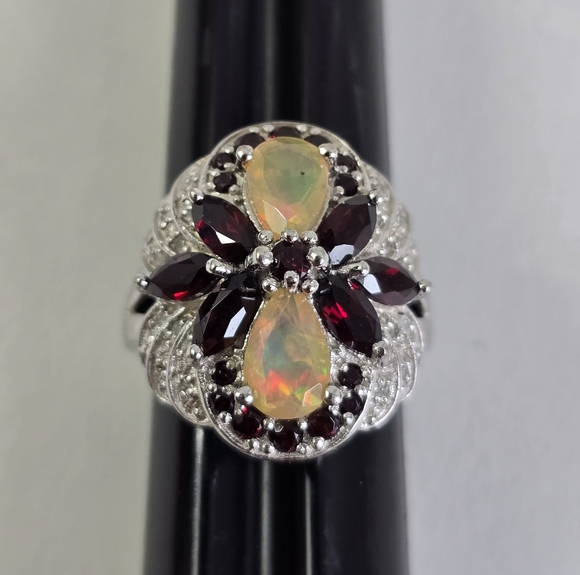 Sterling Silver 925 Iridescent Opal and Garnet Gemstone Ring - Picture 3 of 9
